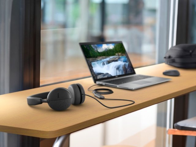 Dell představil sluchátka s umělou inteligencí