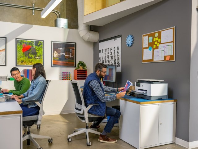 Blíží se nástup NIS2: Jak je Česko připraveno a jaký lze očekávat vývoj?