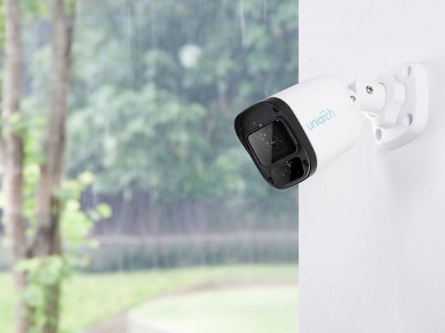 Uniarch v distribuci 100MEGA Distribution