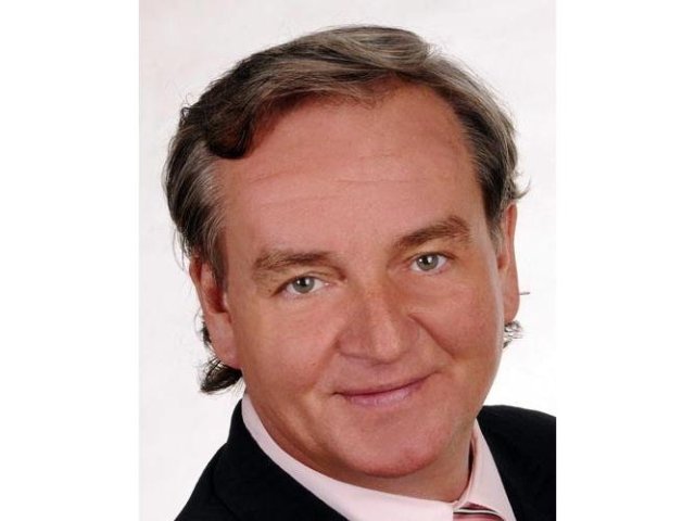 PayFair: Stephan Becker