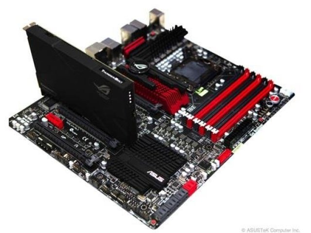 Asus na veletrhu CES 2011 – hardware pro hráče