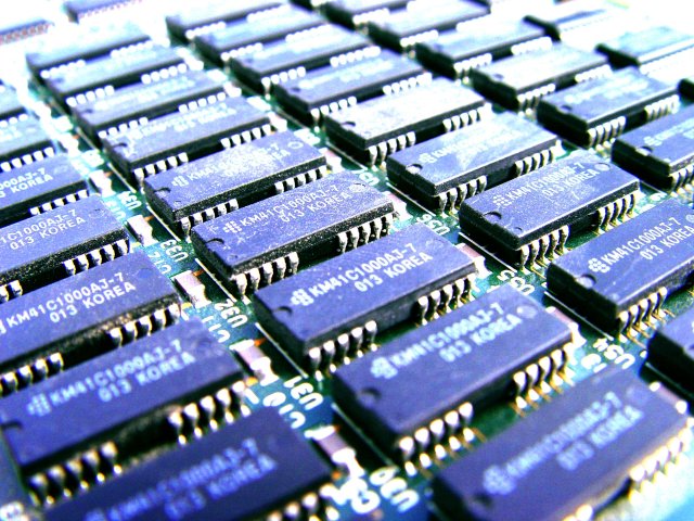 JPR: Prodej grafických čipů klesl oproti předchozímu čtvrtletí o 15 % 