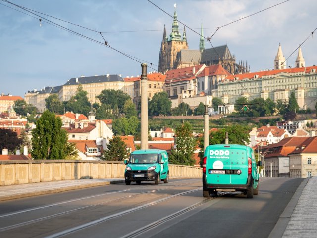 Doručování v přesnou hodinu je čím dál oblíbenější