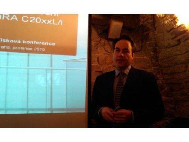 ImageRunner Advance C2030 a C2020