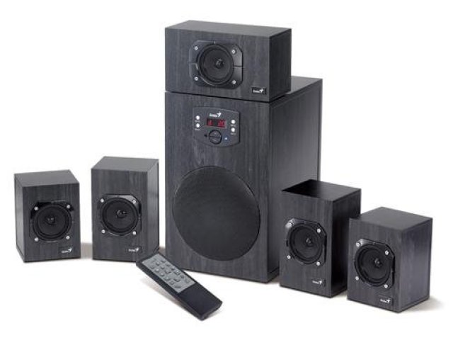 Genius: Surround reproduktory ze dřeva