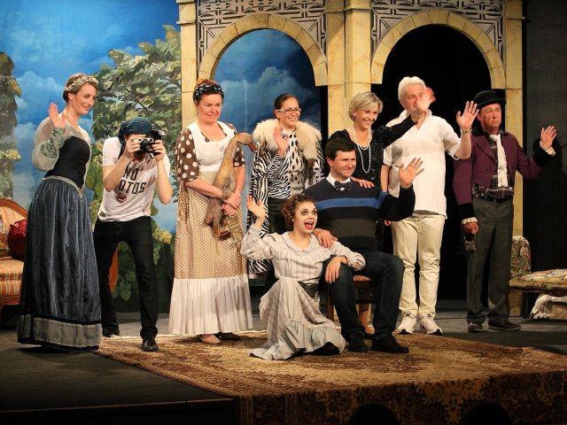 Na divadle s APC by Schneider Electric