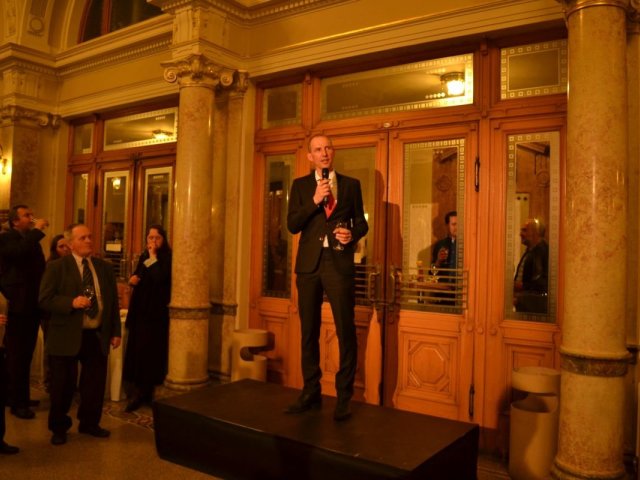 Divadelní večer eD´ system Czech