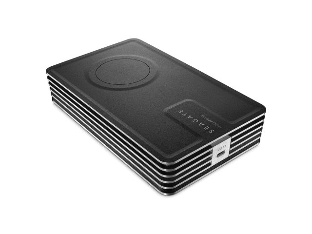 Seagate má první 3,5" 8TB disk na světě napájený přes USB