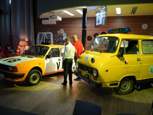 Retro párty s AT Computers