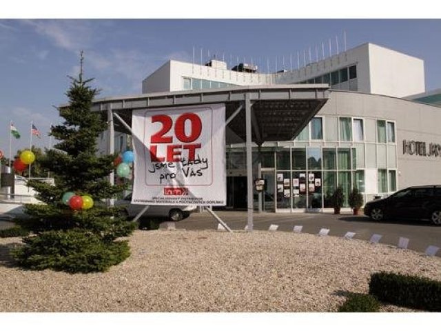 Lama Plus 20 let na trhu – narozeninová megapárty