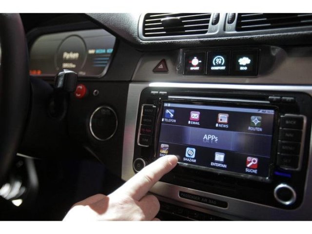 Internet až do auta i za jízdy od T-Systems