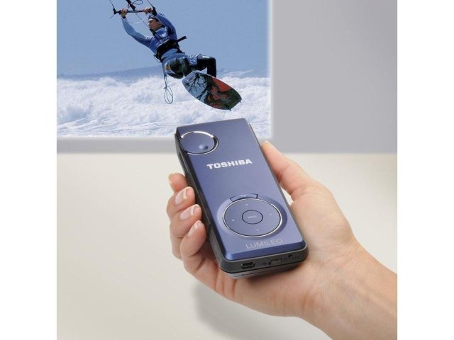 Přenosná prezentační zařízení LED od Toshiby