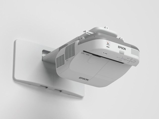 Projektory Epson se softwarem Smart Notebook pro interaktivní výuku