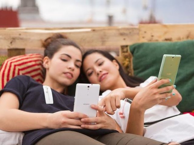 Za větší soukromí v mobilních aplikacích bychom si rádi připlatili