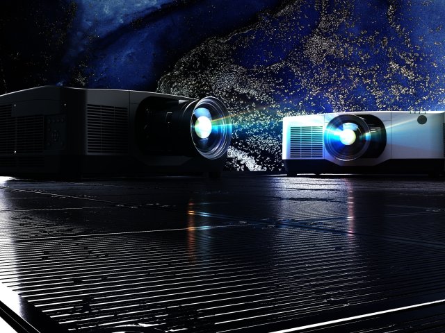 Sharp/NEC uvádí na trh nové laserové projektory řady PA s vysokým jasem PA1505UL & PA1705UL 