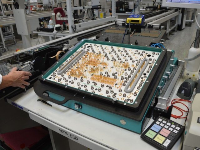 AOC uvádí deset monitorů řady 41