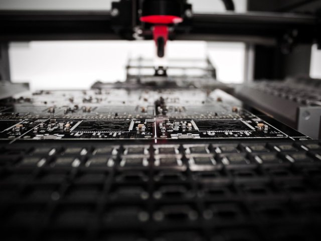 Cisco má nejvýkonnější síťový čip, prolomil bariéru 50 Tbps