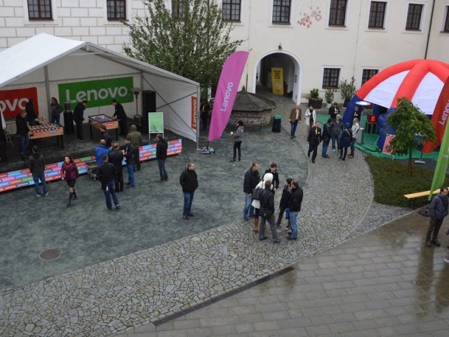 Žlutá je dobrá – v Čejkovicích se SWS