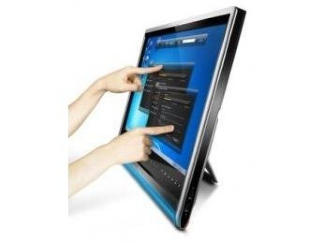 Unikátní širokoúhlý monitor od Lenova