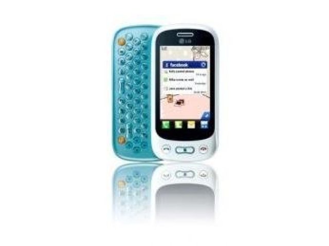 Na sociální sítě s mobilem od LG