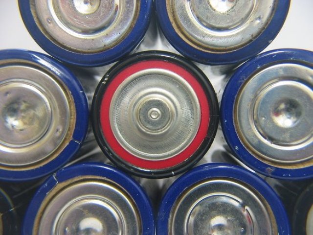 Trendy ze světa baterií – rychlé nabíjení i akumulátory z 3D tiskárny