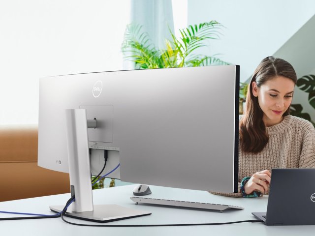 Novinky od Dellu pro hybridní práci jsou úsporné ekologicky i prostorově