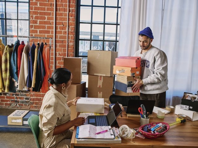 eBay spouští v Česku online akademii pro prodejce. Absolventi získají exkluzivní prodejní podporu