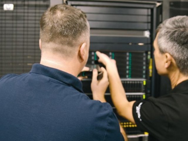 Ivan Málek, Michael Jirák (DNS): HPE DEMO LAB