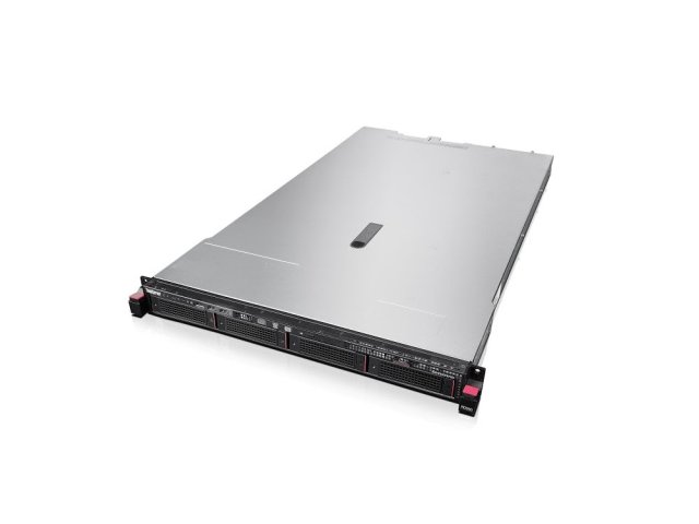 Lenovo ThinkServer RD550: 1U server s výkonem a kapacitou 2U