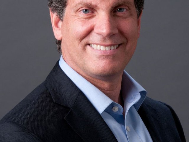 Red Hat: Frank Calderoni