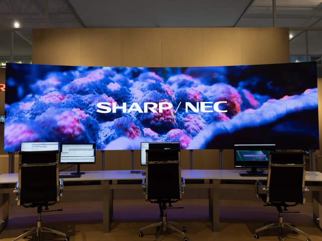 Sharp/NEC - nové dvLED video stěny E012i a E025i