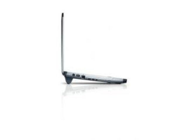 Ultrapřenosný notebook Dell Vostro 3000