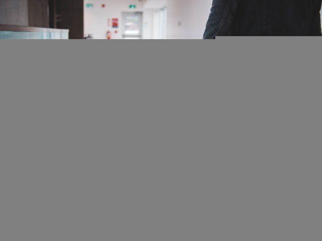 Ekonomiku brzdila klesající spotřeba