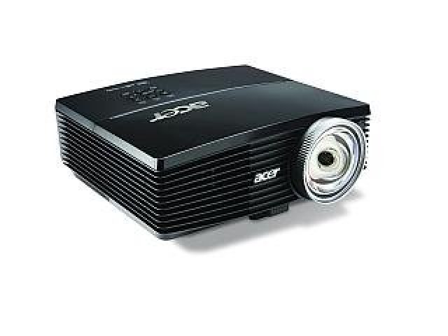 Projektor Acer S5200 zvládne i 3D