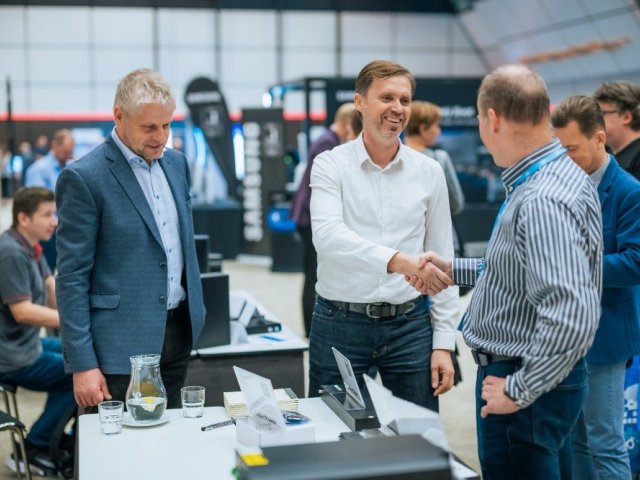 eD WORLD přilákal stovky účastníků do Prahy i k obrazovkám