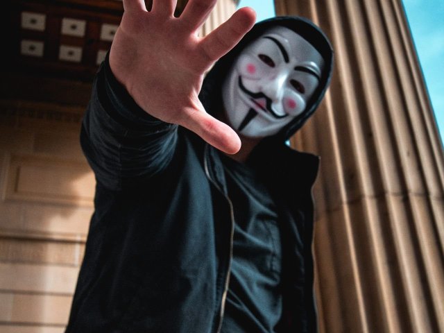 Velké hackerské skupiny se samy stávají terčem útoků