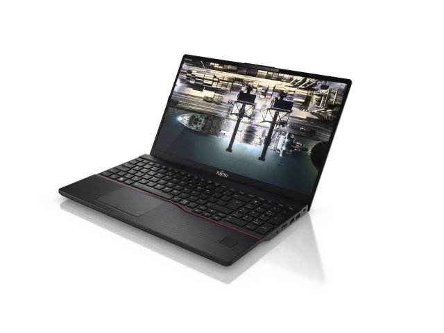 Fujitsu LIFEBOOK řady E5: Revoluce (nejen) v designu