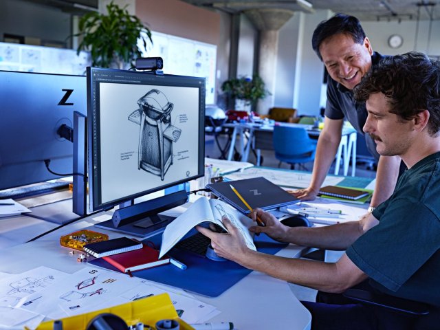 Prodej počítačů i tabletů bude klesat nejméně do konce příštího roku