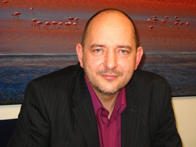 Datasys: Jindřich Uhlář