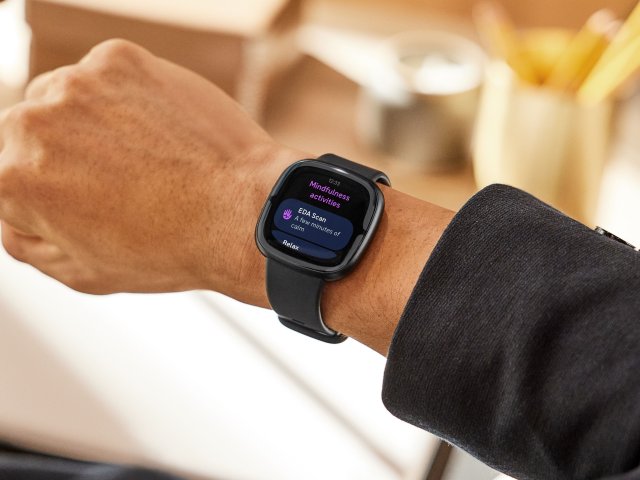 Fitbit představil nové chytré hodinky