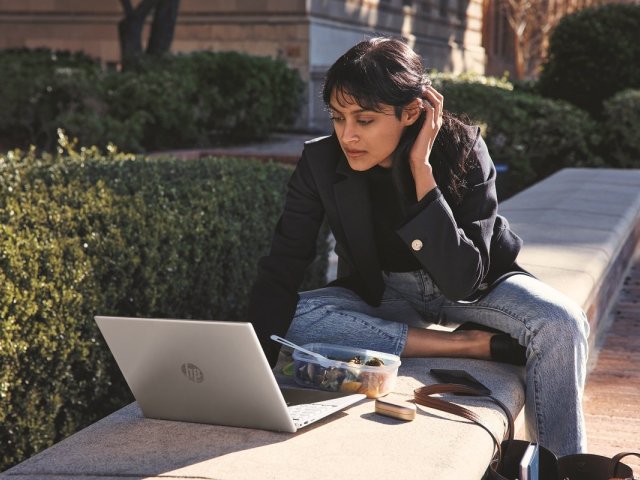 Kyberzločinci začínají místo maker stále častěji zneužívat zástupce souborů