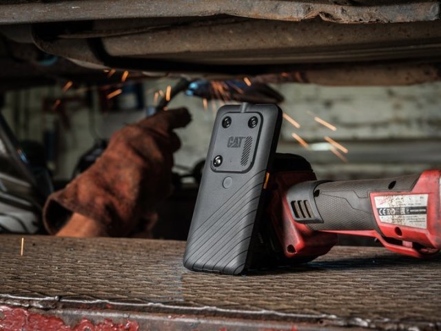 Cat představil nový odolný smartphone S53 a odolný mobilní hotspot