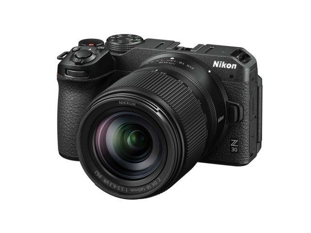 Nikon představil fotoaparát Z 30 zaměřený na tvorbu videa