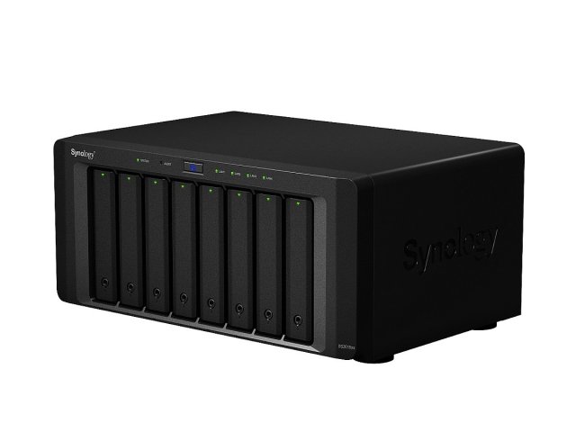 Synology: NAS servery DS2015xs a DS3615xs