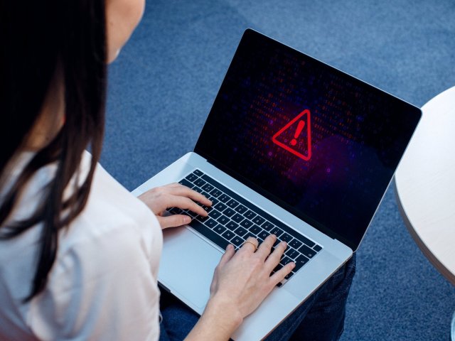 Ransomware v roce 2022: Výkupné platí více organizací a stále se zvětšuje