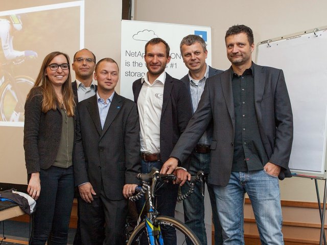 Pražský NetApp Connect s cyklistou Janem Bártou