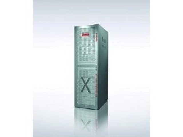 První databázový počítač Oracle/Sun