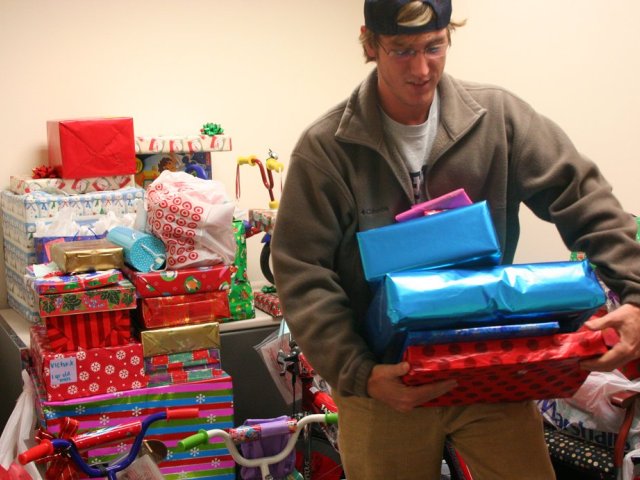 Kasa: Pod stromek tablet či smartphone