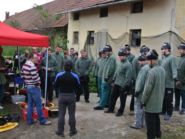 Xerox setkání nejen ve znamení paintballu