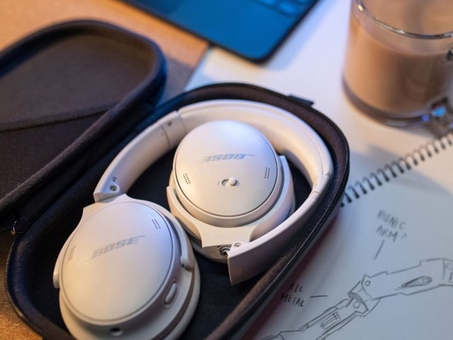 Sluchátka Bose QuietComfort 45 získávají novou funkci